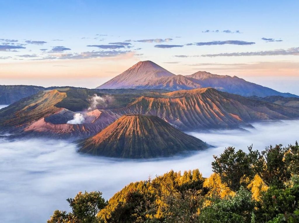 Paket Bromo – Tumpak Sewu (3H2M)